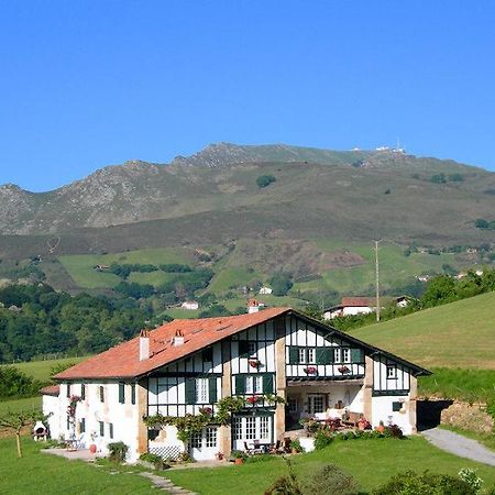 Ferme Uhartea Villa Sare Exterior photo